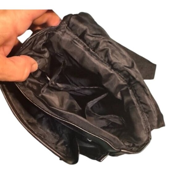 Buxton Genuine Leather Black Crossbody Shoulder Bag Multiple Zipper Pockets Adju - Picture 10 of 11